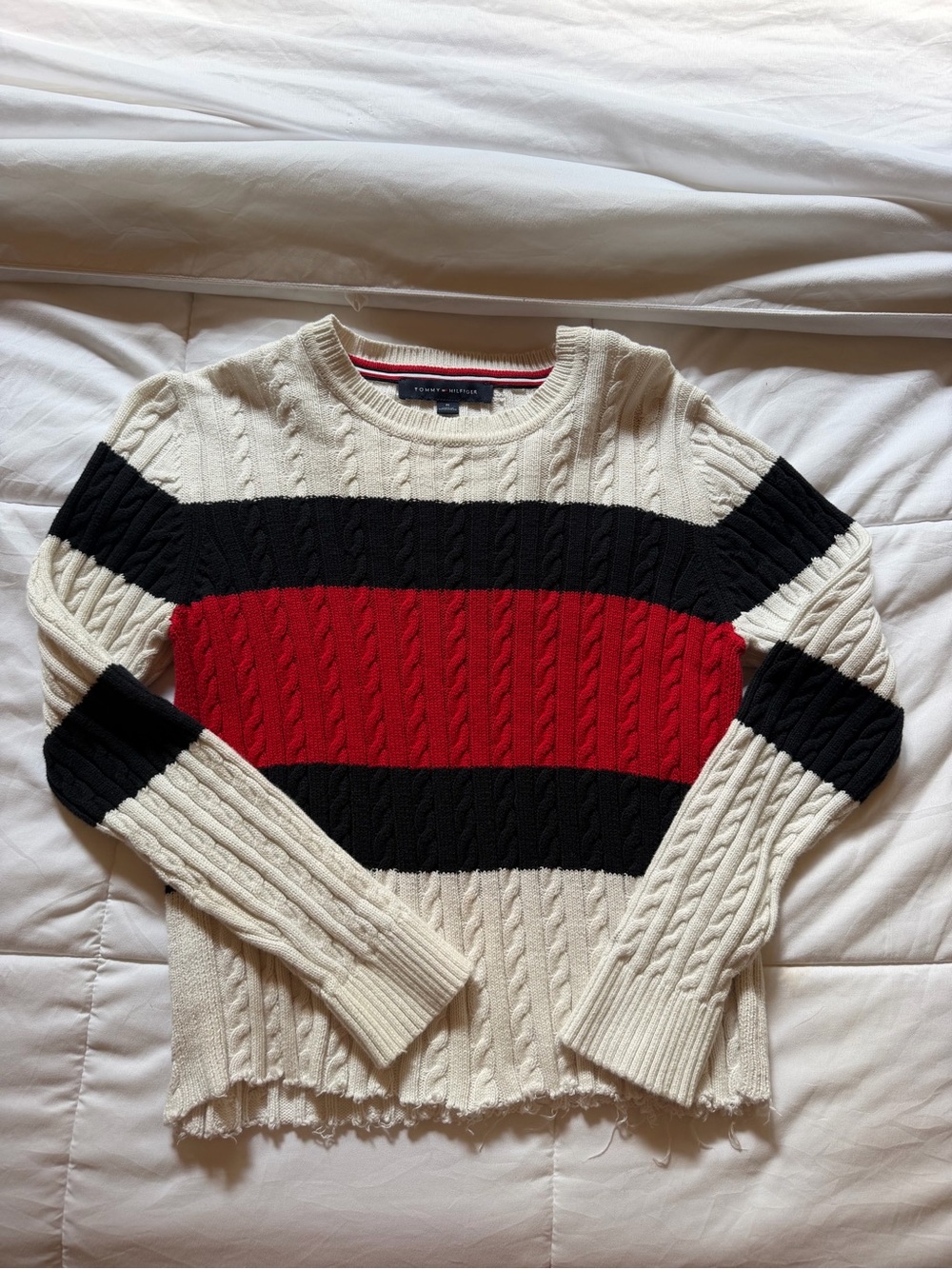 Tommy Hilfiger sweater